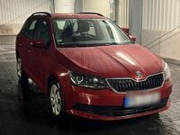 Gebraucht Skoda Fabia Ambition 90 PS (66 kW) 2015 Rot Kombi