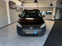 Gebraucht VW Caddy Maxi Trendline 105 PS (77 kW) 2011 Toffeebraun metallic Van / Kleinbus