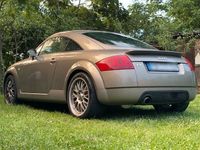 gebraucht Audi TT 1,8 Turbo top Zustand, seltene Serienfarbe