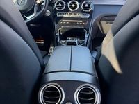 Gebraucht Mercedes GLC250 211 PS (155 kW) 2019 Weiß SUV