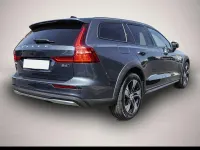 Gebraucht Volvo V60 CC Ultimate 197 PS (144 kW) 2024 Manufacturer Kombi