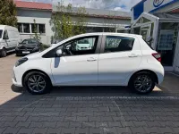 Gebraucht Toyota Yaris Comfort 72 PS (52 kW) 2020 Weiß Limousine