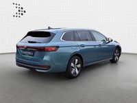 Gebraucht VW Passat Business 150 PS (110 kW) 2025 Grün Limousine