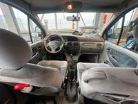 Gebraucht Renault Scénic 107 PS (78 kW) 2003 Silber Van / Kleinbus