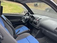 Gebraucht VW Lupo 60 PS (44 kW) 2002 Schwarz Kleinwagen
