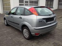 Gebraucht Ford Focus Viva 101 PS (74 kW) 2004 Silber Limousine