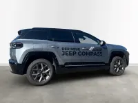 Gebraucht Jeep Compass 145 PS (106 kW) 2026 Grau SUV