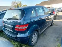 Gebraucht Mercedes B170 115 PS (84 kW) 2006 Blau Van / Kleinbus