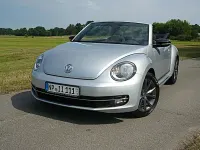 Gebraucht VW Beetle Cabriolet CLUB 105 PS (77 kW) 2015 Silber Cabrio