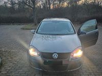 Gebraucht VW Golf V 102 PS (75 kW) 2006 Grau Kleinwagen