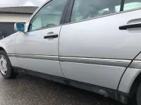 Gebraucht Mercedes C250 Elegance 113 PS (83 kW) 1995 Silber Limousine
