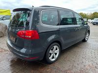 Gebraucht VW Sharan Comfortline 140 PS (102 kW) 2011 Grau Van / Kleinbus