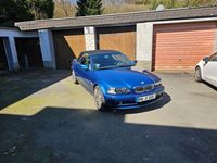 Gebraucht BMW 323 Cabriolet 170 PS (125 kW) 2000 Blau Cabrio