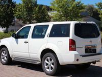 gebraucht Nissan Pathfinder 2.5dCi # 4WD # 7-Sitzer # Klimautomat