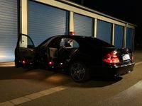 Gebraucht Mercedes E200 Avantgarde 163 PS (119 kW) 2005 Schwarz Limousine
