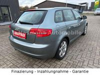 Gebraucht Audi A3 Ambition 105 PS (77 kW) 2011 Grau Limousine