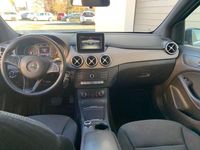 Gebraucht Mercedes B250 Style 211 PS (155 kW) 2015 Grau Kleinwagen