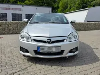 Gebraucht Opel Tigra 90 PS (66 kW) 2005 Silber Cabrio