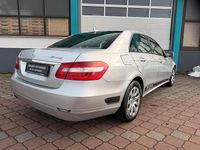 Gebraucht Mercedes E200 187 PS (137 kW) 2011 Silber Limousine