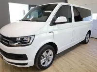 Gebraucht VW Multivan Comfortline 204 PS (150 kW) 2018 Candyweiss Van / Kleinbus