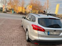 Gebraucht Ford Focus 120 PS (88 kW) 2017 Grau Kombi