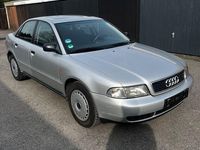 Usata Audi A4 125 CV (91 kW) 1995 Argento Berlina