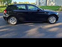 Gebraucht BMW 116 115 PS (84 kW) 2006 Schwarz Kleinwagen