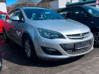 Używany Opel Astra Style 140 KM (102 kW) 2015 Srebrny Kombi