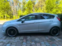 Gebraucht Ford Fiesta Titanium 96 PS (70 kW) 2012 Silber Kleinwagen