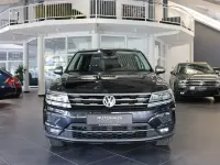 Gebraucht VW Tiguan Allspace Highline 239 PS (175 kW) 2020 Schwarz SUV