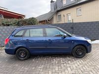 Gebraucht Skoda Fabia Ambiente 86 PS (63 kW) 2009 Blau Kombi