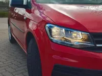Gebraucht VW Caddy 84 PS (61 kW) 2018 Rot Van / Kleinbus