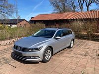 Gebraucht VW Passat 150 PS (110 kW) 2017 Silber Kombi