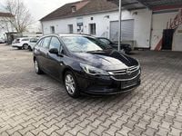 Gebraucht Opel Astra 105 PS (77 kW) 2018 Blau Kombi
