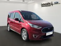 Gebraucht Ford Tourneo Connect Titanium 101 PS (74 kW) 2018 Rot Van / Kleinbus