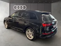 Gebraucht Audi Q7 S-Line 340 PS (250 kW) 2024 Mythosschwarz metallic/mythoss SUV