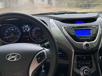 Gebraucht Hyundai Elantra 132 PS (97 kW) 2013 Weiß Limousine