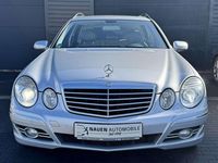 Gebraucht Mercedes E320 Avantgarde 224 PS (164 kW) 2006 Silber/grau (metallic) Kombi