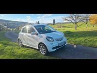 Gebraucht Smart ForFour Passion 90 PS (66 kW) 2018 Weiß Kleinwagen