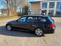 Gebraucht BMW 320 Performance 197 PS (144 kW) 2011 Schwarz Kombi