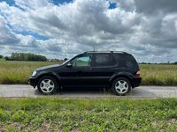 Gebraucht Mercedes ML400 250 PS (183 kW) 2003 Schwarz SUV