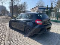 Gebraucht BMW 116 Advantage 116 PS (85 kW) 2007 Schwarz Kleinwagen