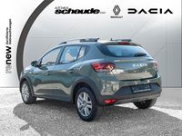 Gebraucht Dacia Sandero Expression 101 PS (74 kW) 2023 Grün SUV