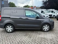 Gebraucht Ford Transit Trend 75 PS (55 kW) 2021 Weiß Van / Kleinbus