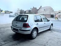 Gebraucht VW Golf IV Edition 75 PS (55 kW) 2001 Silber Kleinwagen