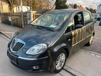 Gebraucht Lancia Musa 95 PS (69 kW) 2008 Grau Van / Kleinbus