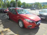 Gebraucht Mazda 3 Center-Line 150 PS (110 kW) 2015 Rot Limousine