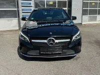 Gebraucht Mercedes CLA200 136 PS (100 kW) 2018 Kosmosschwarz Coupé