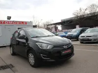 Gebraucht Hyundai i20 Edition 86 PS (63 kW) 2014 Schwarz Kleinwagen