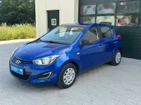 Gebraucht Hyundai i20 Edition 75 PS (55 kW) 2013 Blau Limousine